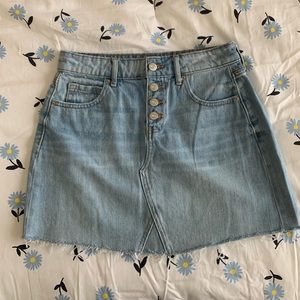 Old Navy light wash denim skirt